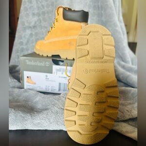 Gently Worn Sz 9 Toddler Timberland Boot